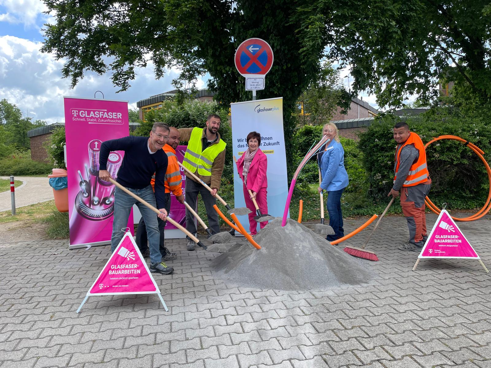 Bild Buerstadt Spatenstich