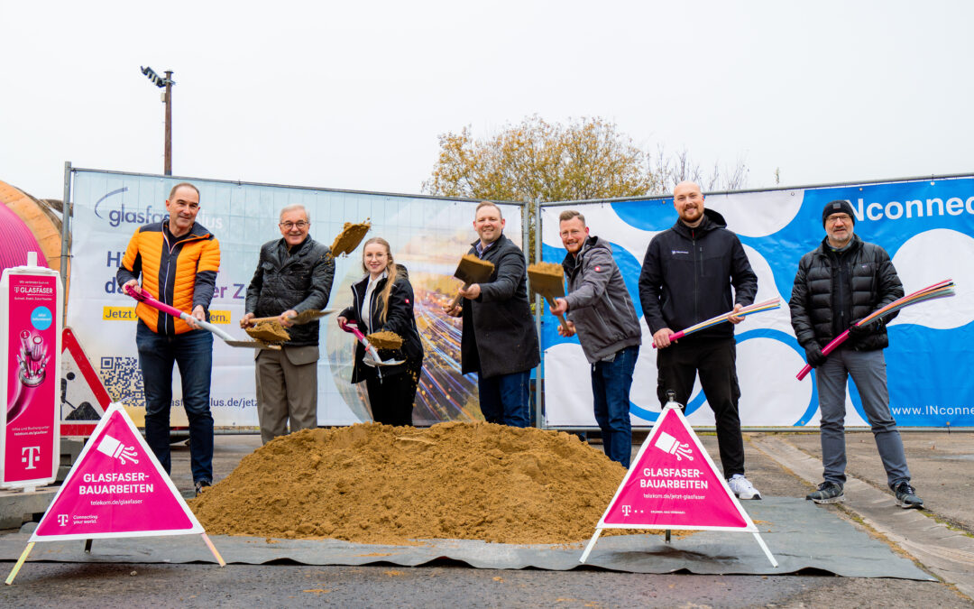 Spatenstich für den Glasfaserausbau in Altmannstein