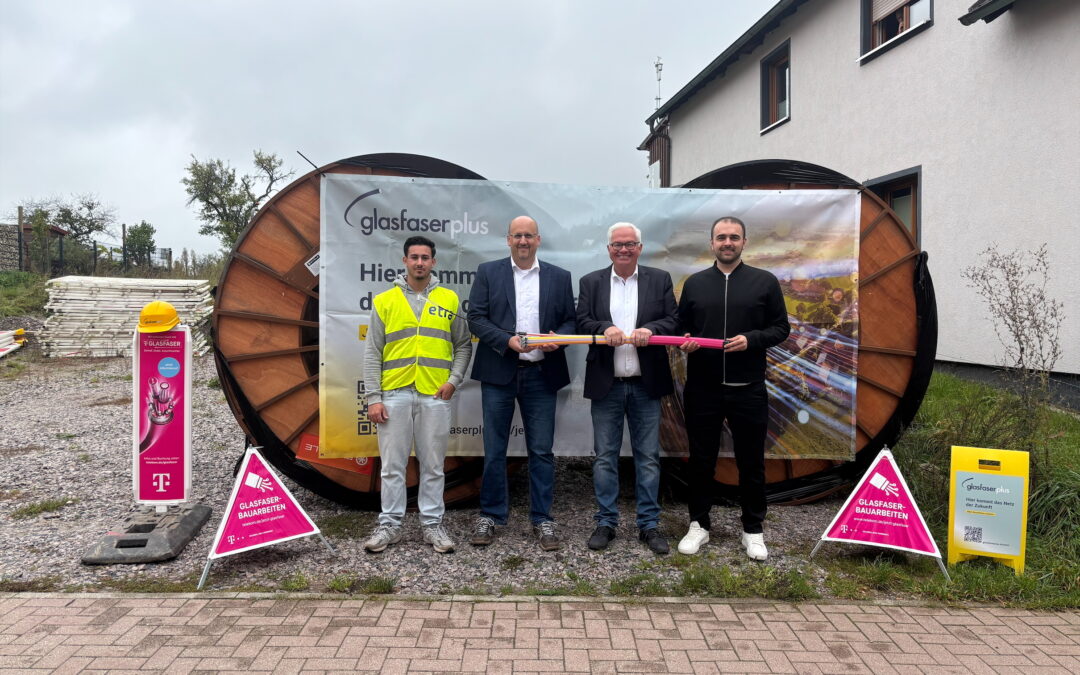Spatenstich für den Glasfaserausbau in Esthal