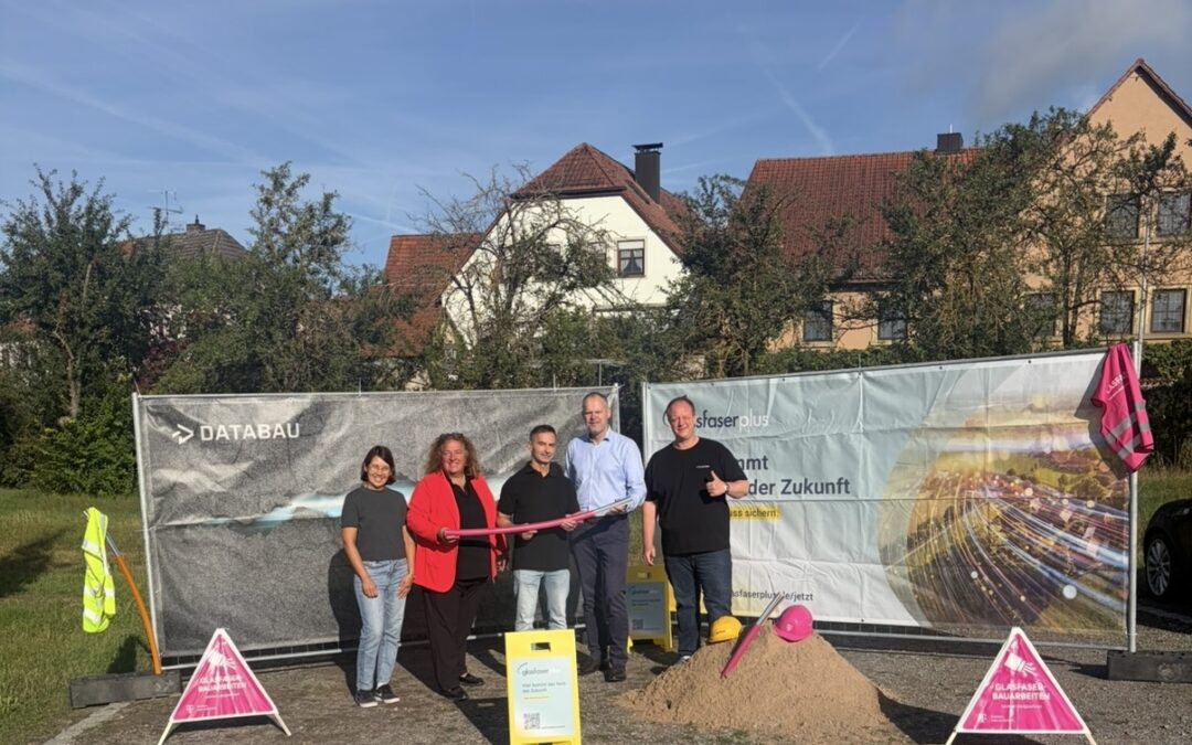 Spatenstich für den geförderten Glasfaser-Ausbau in Sommerach