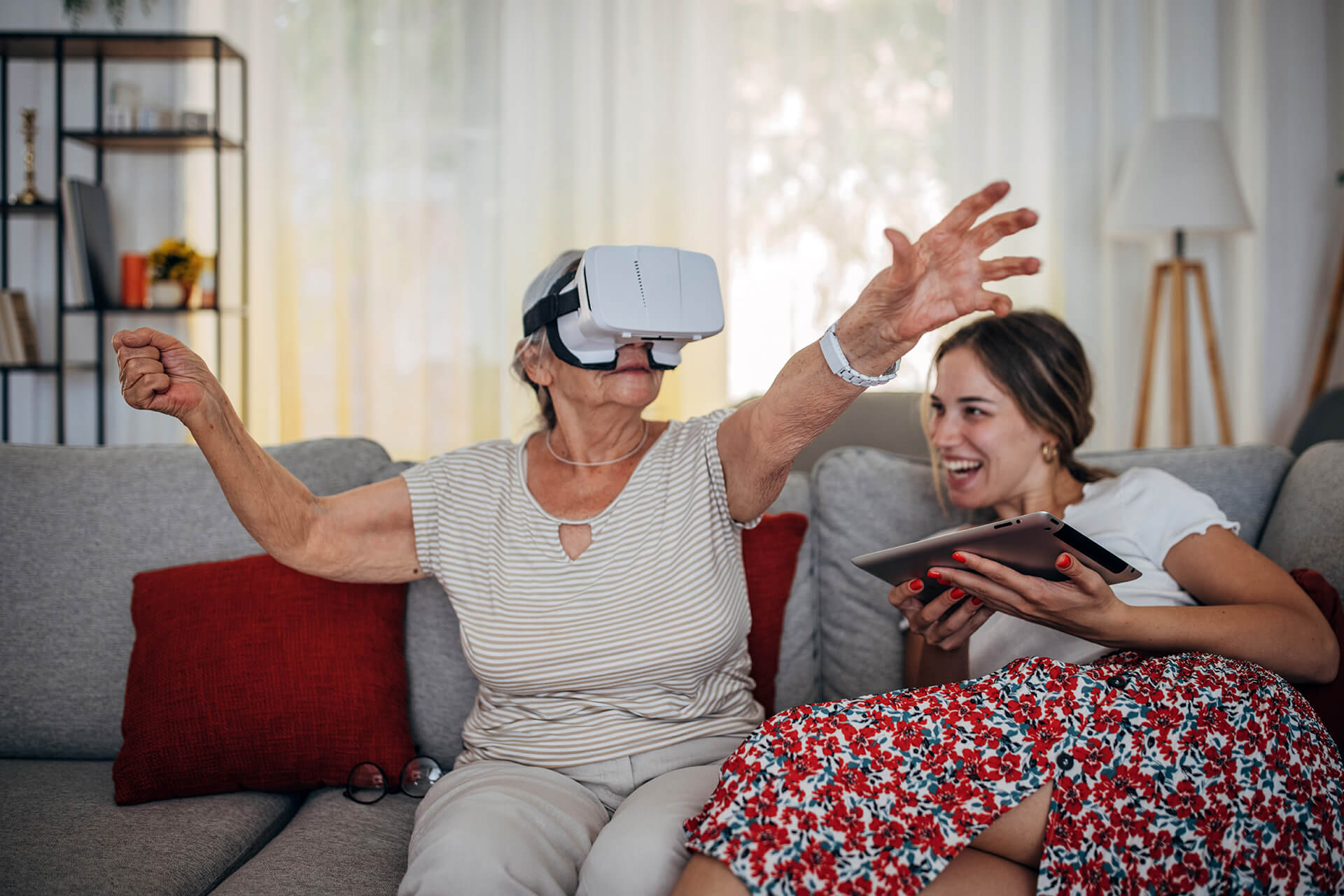 Nutzer VR Brille Oma Teenagerin