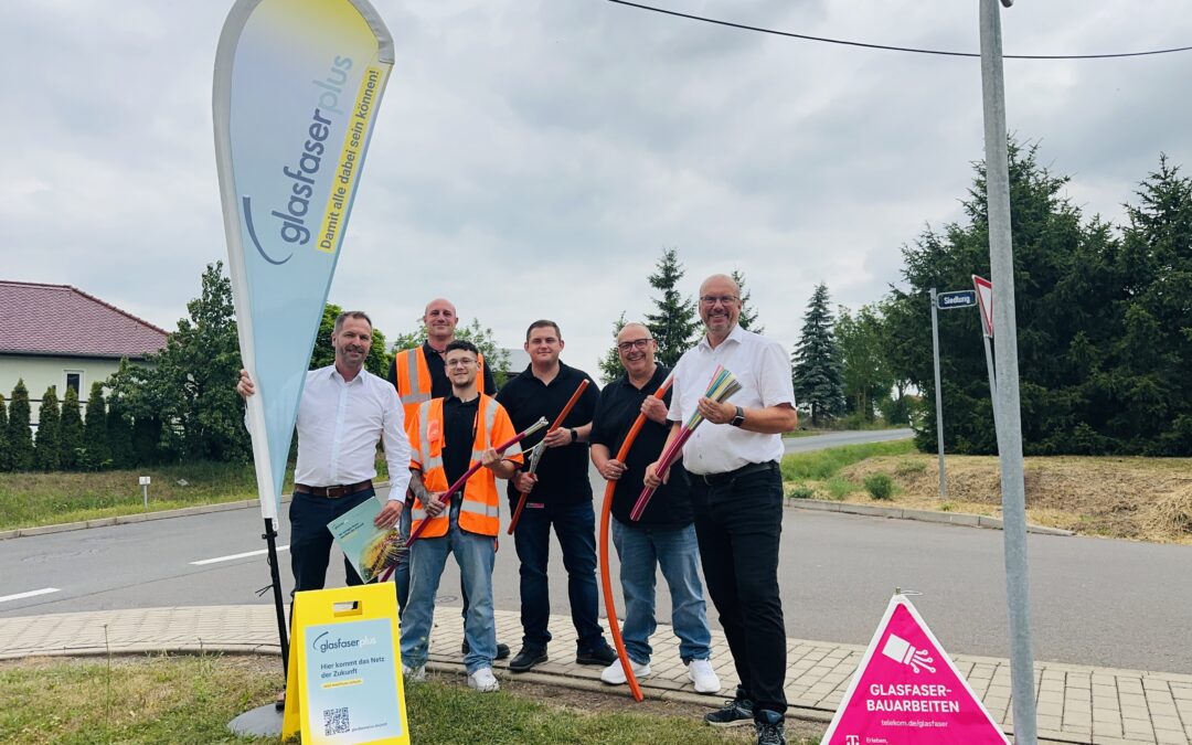 Spatenstich für den Glasfaser-Ausbau in Schlossvippach