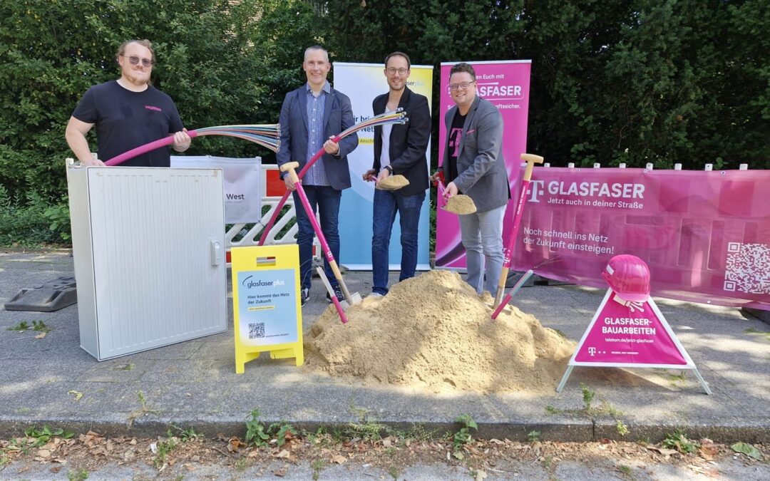 Spatenstich für den Glasfaser-Ausbau in Tönisvorst